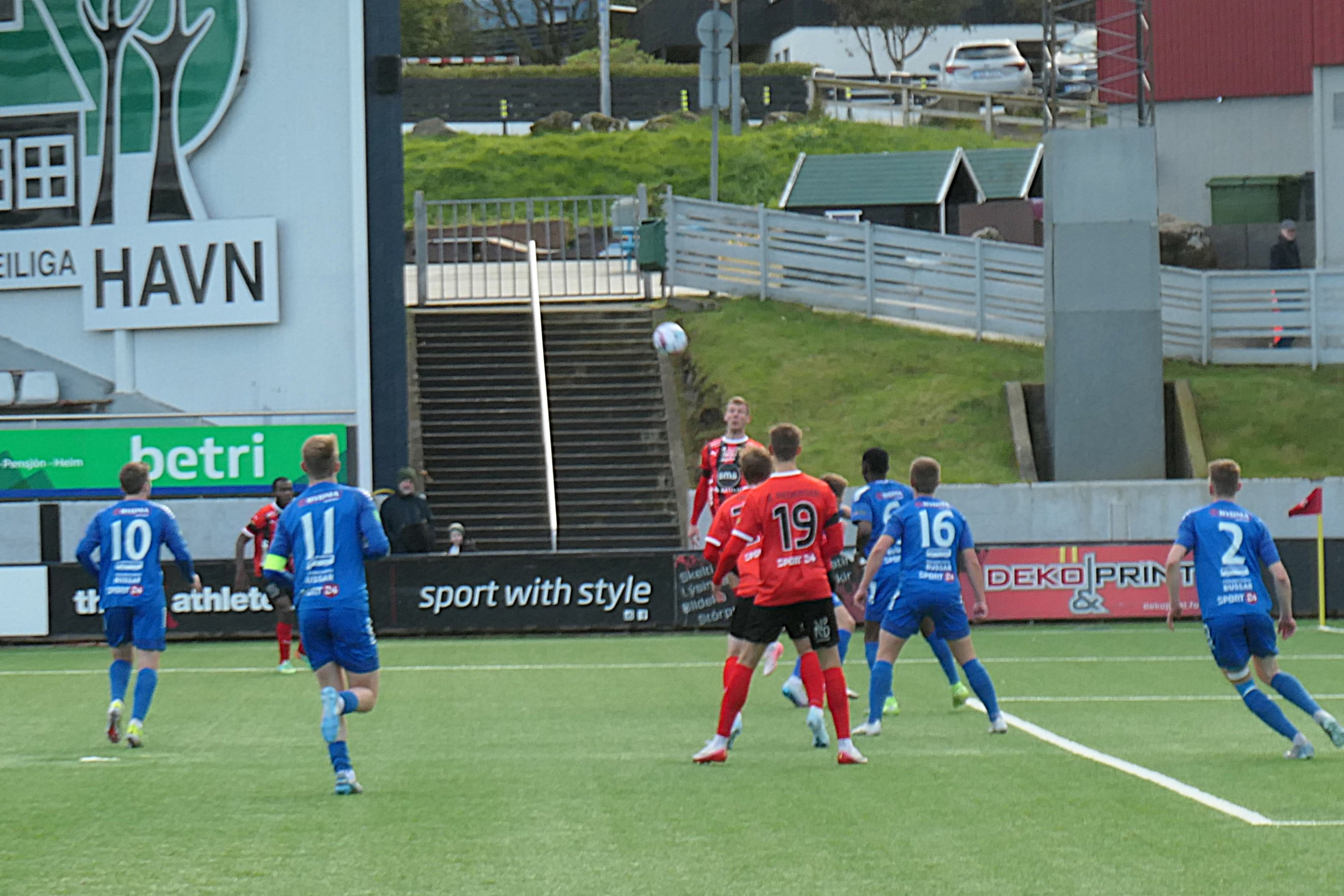 FC Suðuroy upp um strikuna