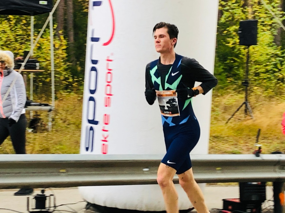 Sjokk – Norskur stjørnurennari kom ikki víðari í HM