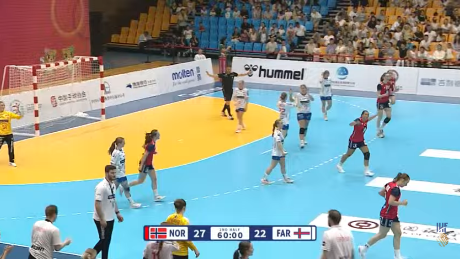 U20-kvinnurnar stríddust væl, men taptu avgerandi dystin í HM